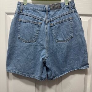 Vintage 90’s Gitano High Waisted Blue Denim Shorts Size 12